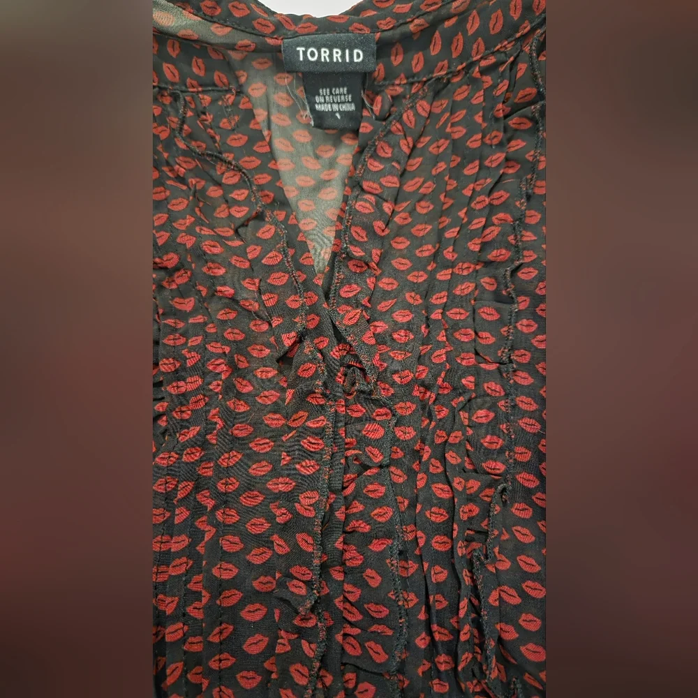 Torrid Burgundy & Black Printed Ruffle Blouse - Picture 2 of 4